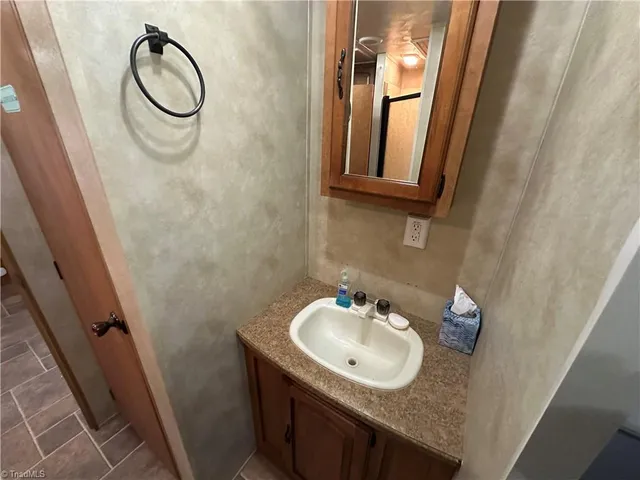 $119,900 | 121 Sparrow Lane, New London, NC 28127