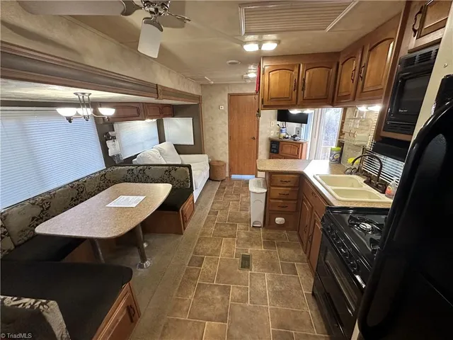 $119,900 | 121 Sparrow Lane, New London, NC 28127