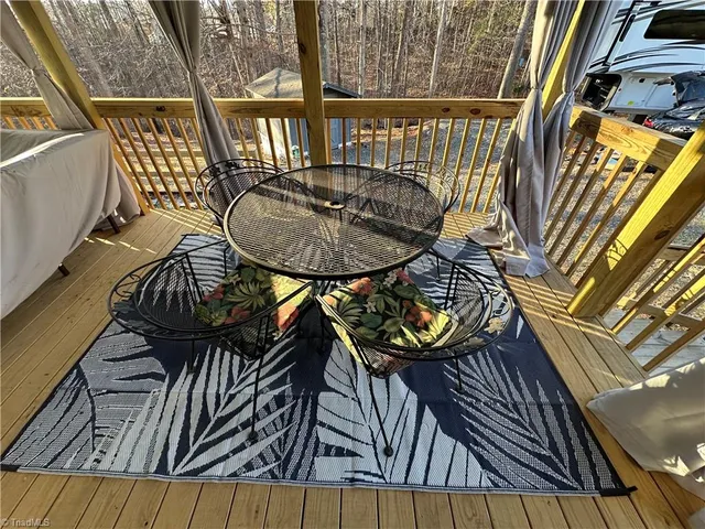 $119,900 | 121 Sparrow Lane, New London, NC 28127