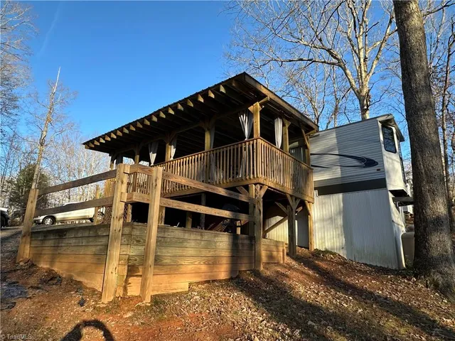 $119,900 | 121 Sparrow Lane, New London, NC 28127
