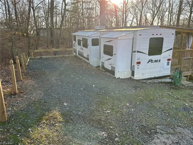 $119,900 | 121 Sparrow Lane, New London, NC 28127