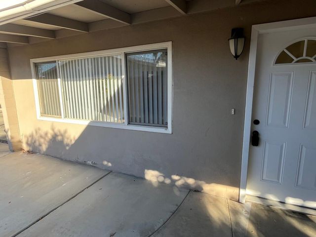 $2,075 | 73333 Santa Rosa Way, Unit B, Palm Desert, CA 92260