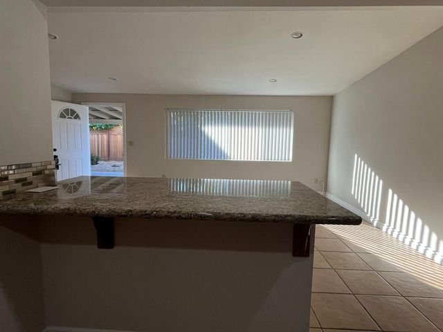 $2,075 | 73333 Santa Rosa Way, Unit B, Palm Desert, CA 92260