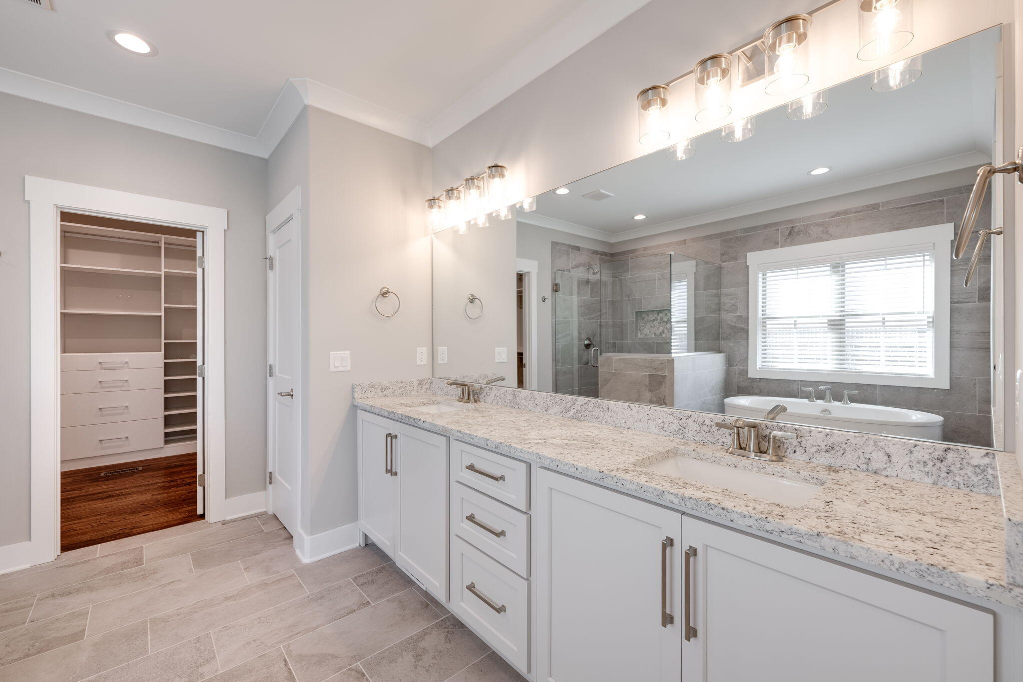 10619 Kavya Lane Apison, TN 37302 - Photo 24 of 55 Primary Suite