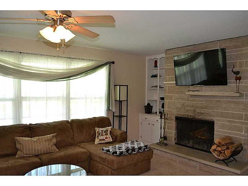 4265 Melbourne Road Indianapolis, IN 46228 - Photo 2 of 24 Gallery Image 2