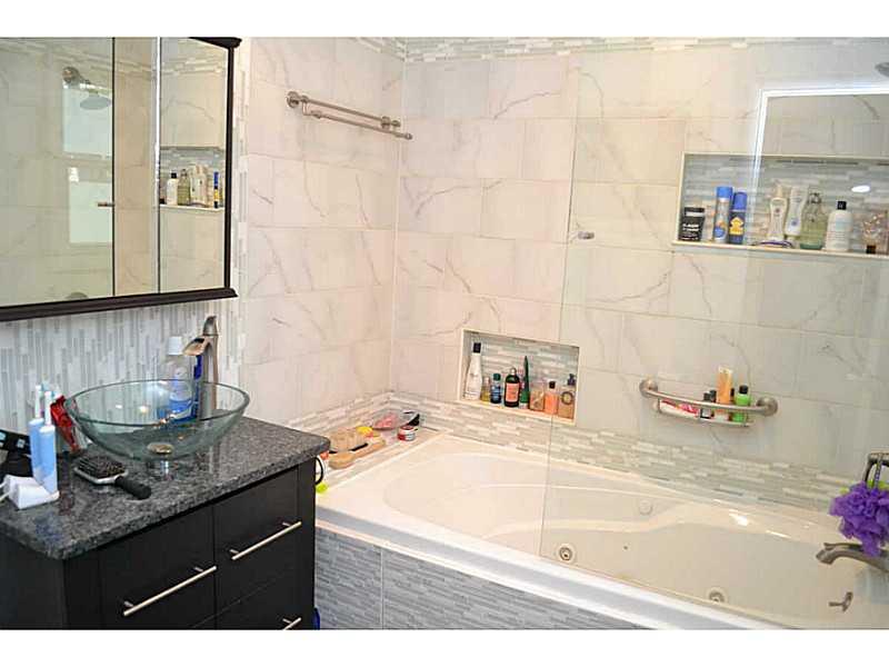 4265 Melbourne Road Indianapolis, IN 46228 - Photo 13 of 24 Gallery Image 13