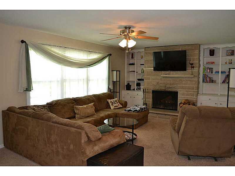 4265 Melbourne Road Indianapolis, IN 46228 - Photo 3 of 24 Gallery Image 3