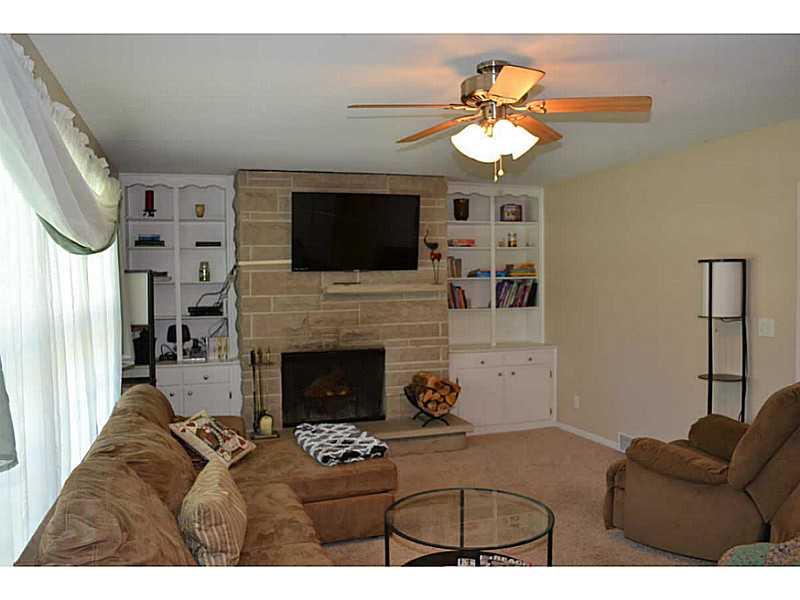 4265 Melbourne Road Indianapolis, IN 46228 - Photo 4 of 24 Gallery Image 4