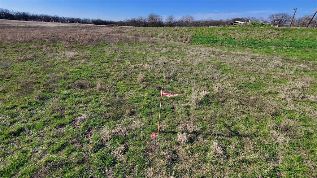 400 Highway 22 Frost, TX 76641 - Photo 17 of 27 a view of a lake with houses and yard