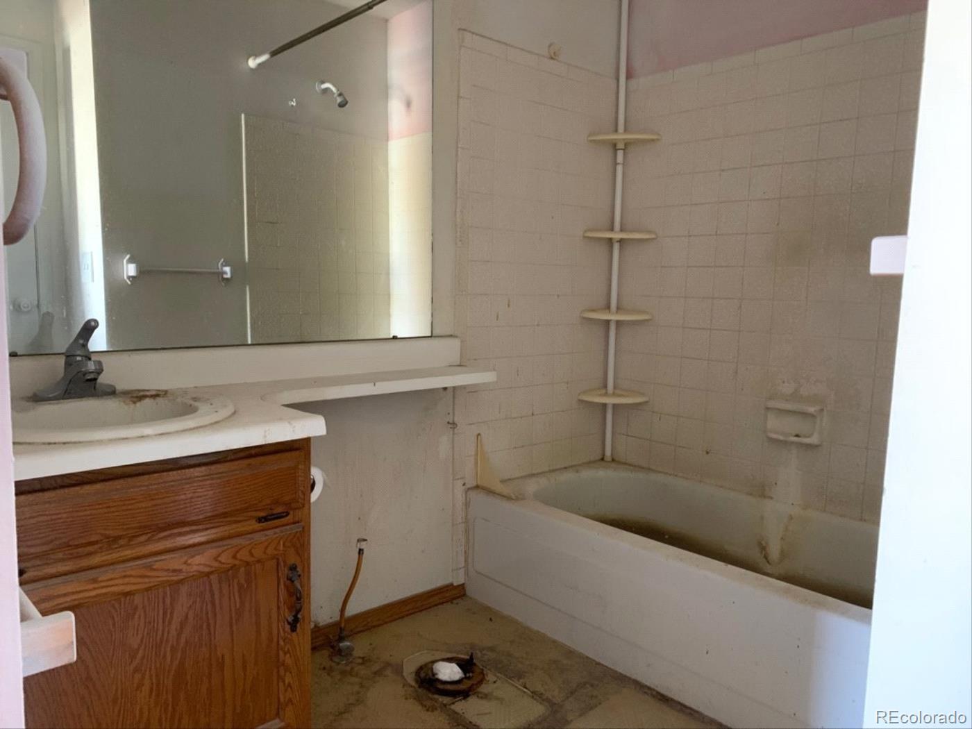 1811 South Quebec Way, Unit 151 Denver, CO 80231 - Photo 5 of 10