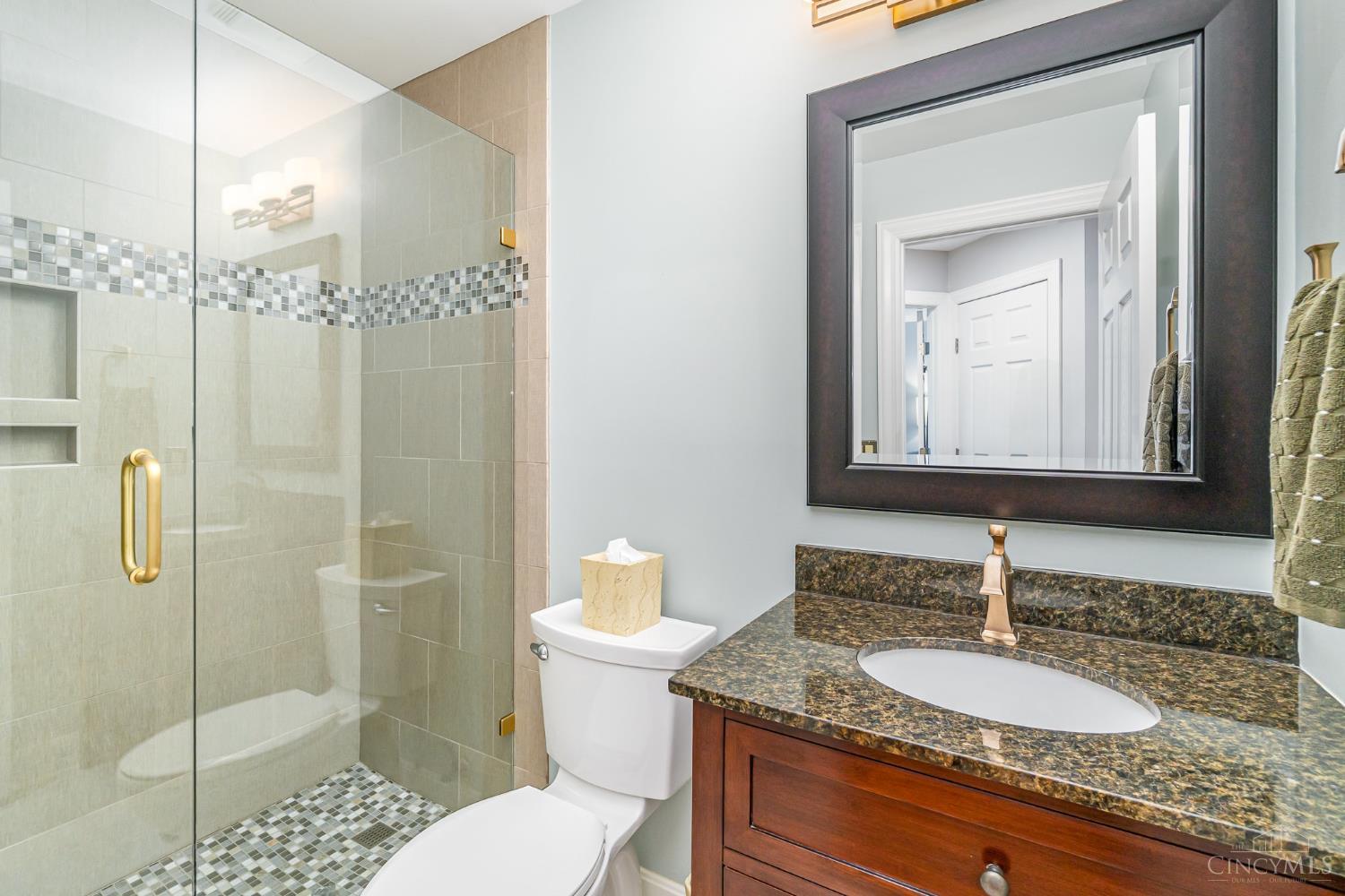 8871 Montgomery Road Cincinnati, OH 45236 - Photo 20 of 33 Gallery Image 20