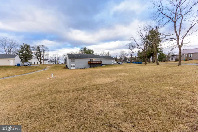 $429,900 | 514 Longs Gap Road, Carlisle, PA 17013