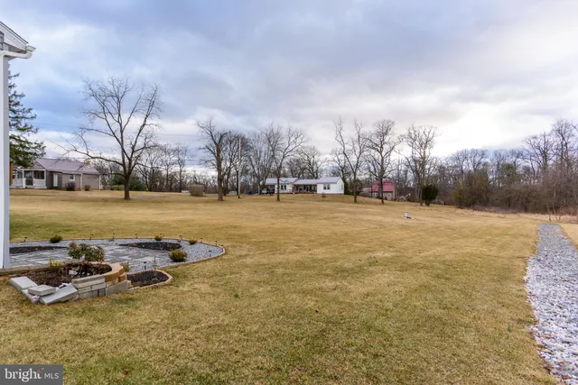 $429,900 | 514 Longs Gap Road, Carlisle, PA 17013