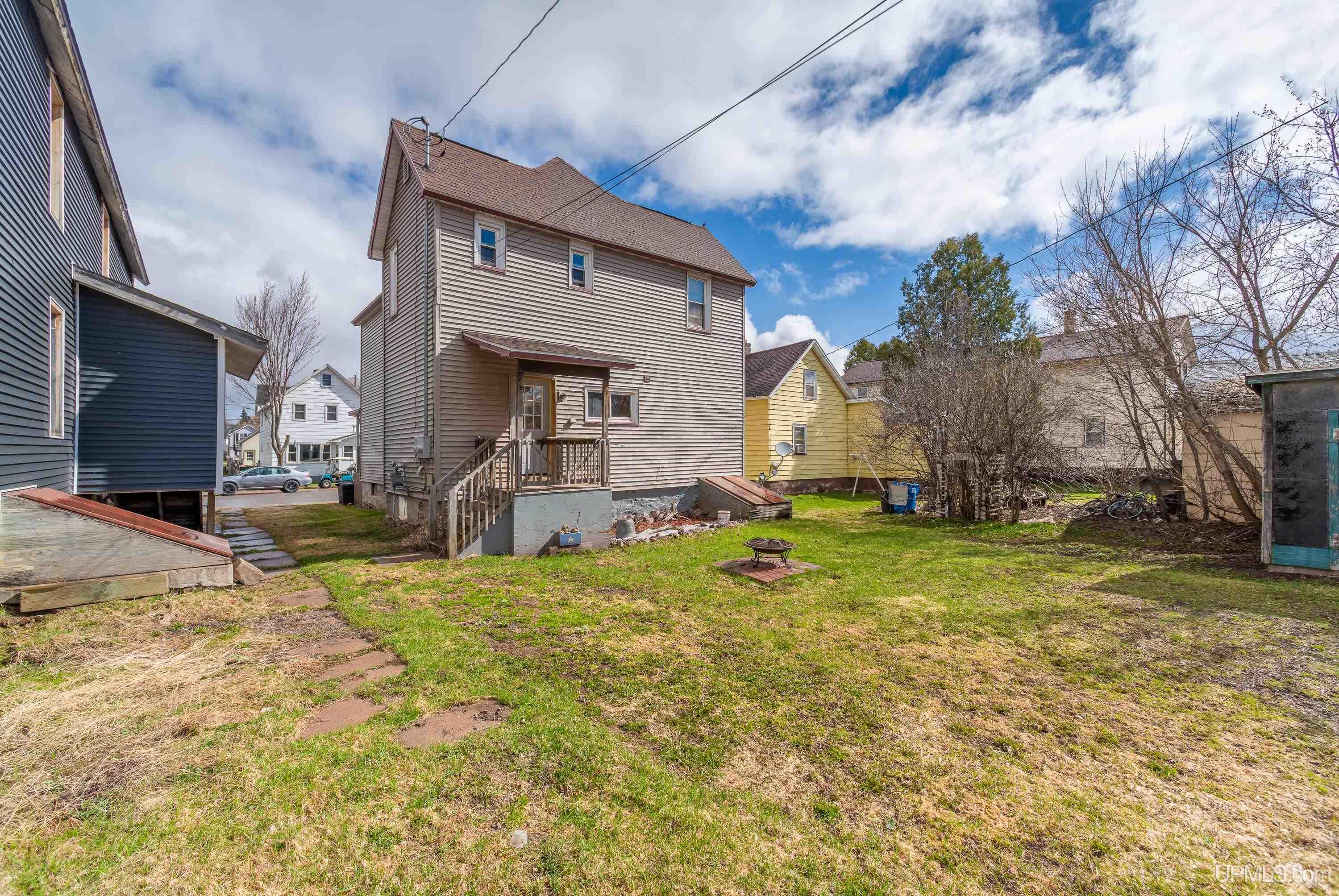 129 West Superior Street Ishpeming, MI 49849 - Photo 26 of 32