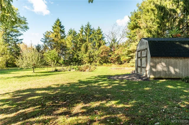 $279,000 | 10688 Alleghany Road, Darien, NY 14040