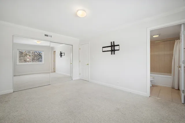 $205,000 | 675 Grove Terrace, Unit 208, Elk Grove Village, IL 60007