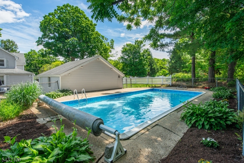 64 Main Street Flanders, NJ 07836 - Photo 5 of 50