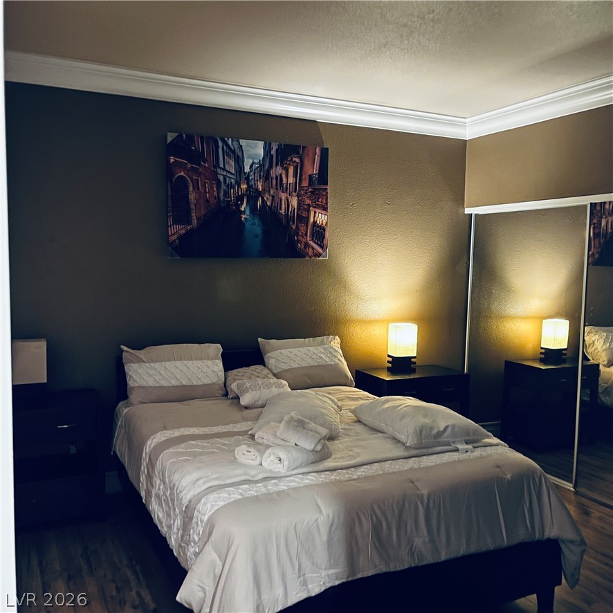 260 East Flamingo Road, Unit 118 Las Vegas, NV 89169 - Photo 5 of 9 Ccozy bedroom retreat.