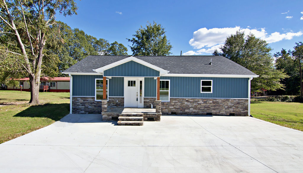 3015 Burson Road Anderson, SC 29624 - Photo 1 of 1 Gallery Image 1