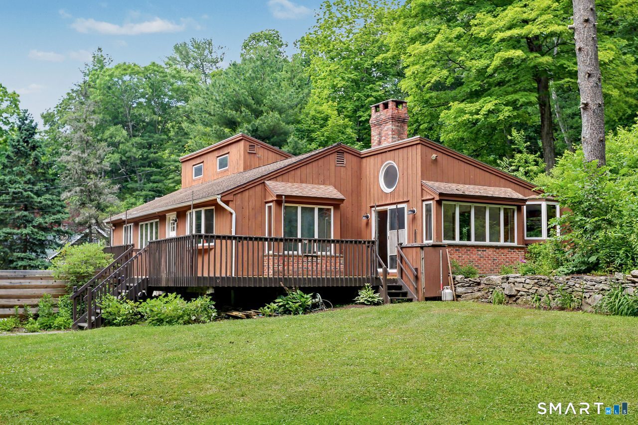 52 Stanley Road Monroe, CT 06468 - Photo 32 of 38