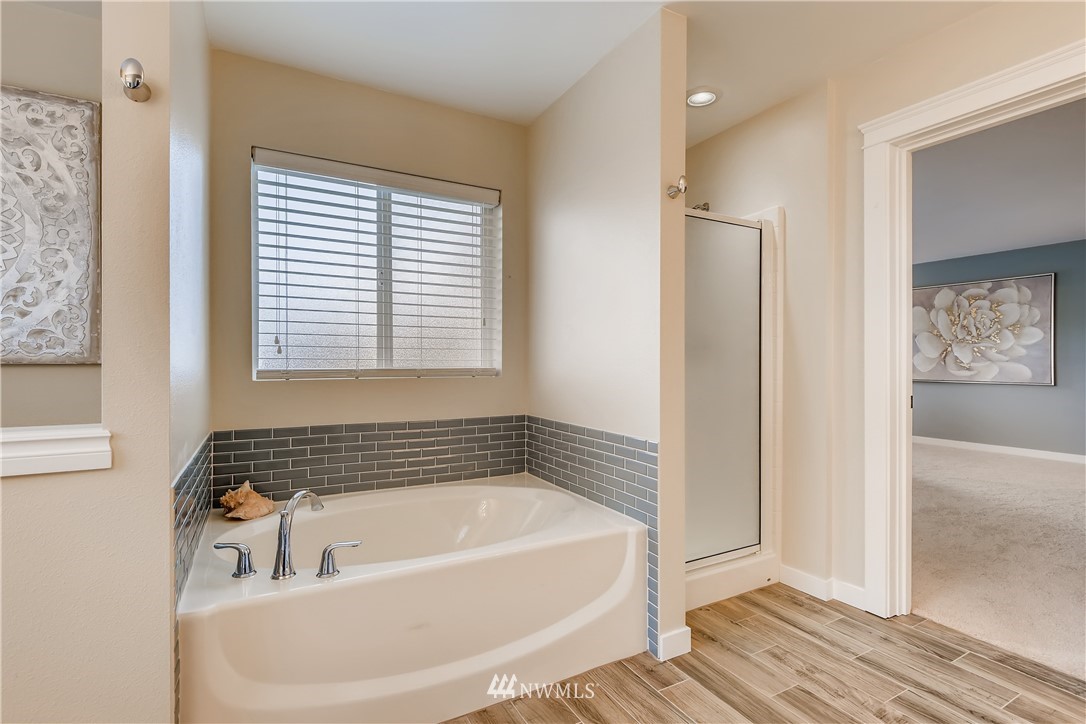 15514 40th Drive Southeast Bothell, WA 98012 - Photo 17 of 28