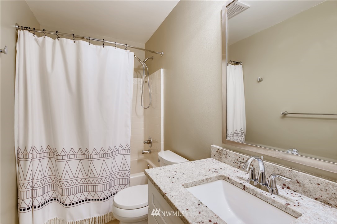 15514 40th Drive Southeast Bothell, WA 98012 - Photo 21 of 28