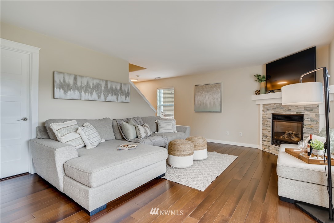 15514 40th Drive Southeast Bothell, WA 98012 - Photo 5 of 28