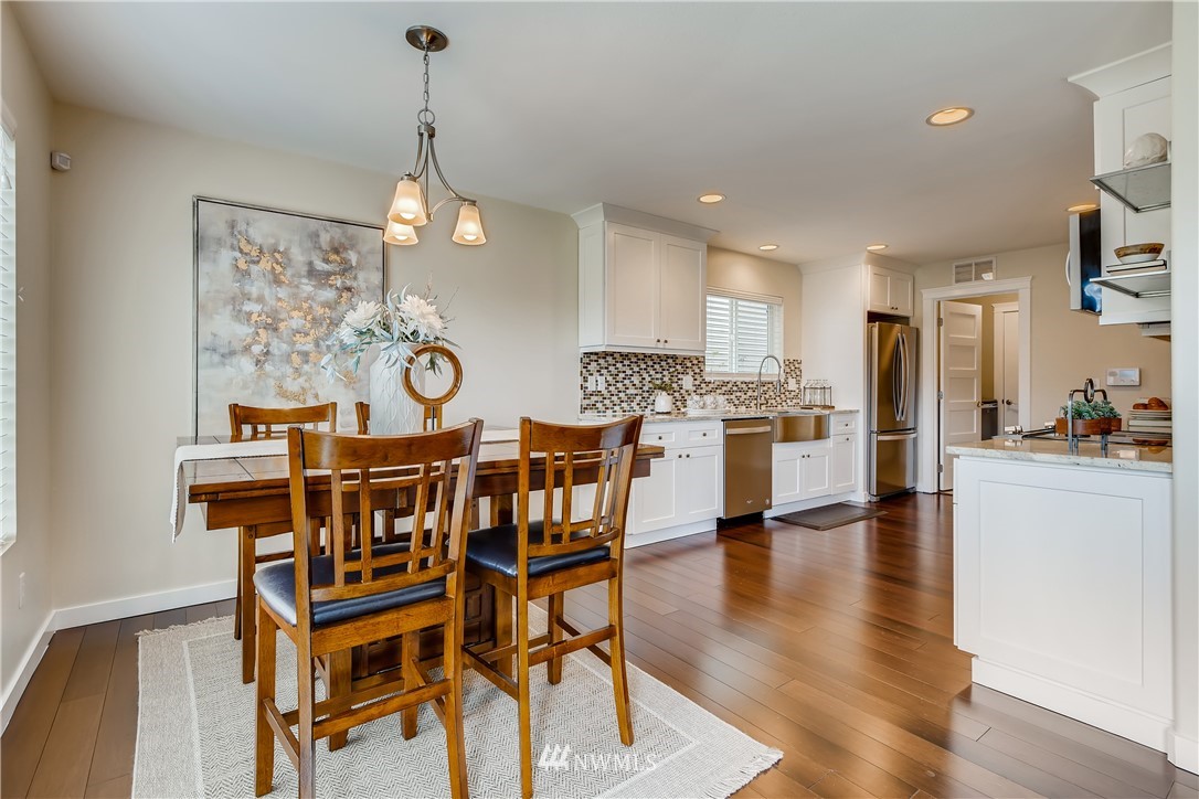 15514 40th Drive Southeast Bothell, WA 98012 - Photo 8 of 28