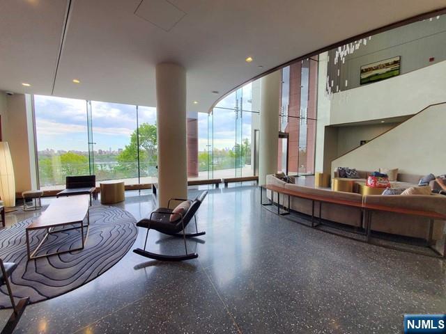 320 Adolphus Avenue, Unit 914 Cliffside Park, NJ 07010 - Photo 12 of 19