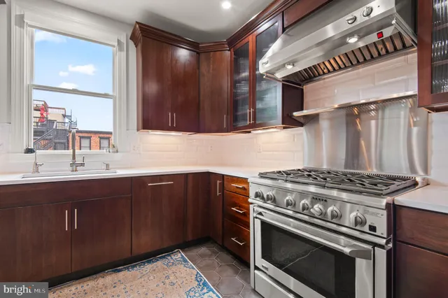 $919,000 | 3000 Hudson Street, Baltimore, MD 21224