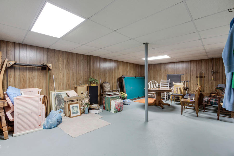 245 Clearfield Road Southwest Knoxville, TN 37922 - Photo 29 of 31 29_ClearfieldRoad_245_Storage01