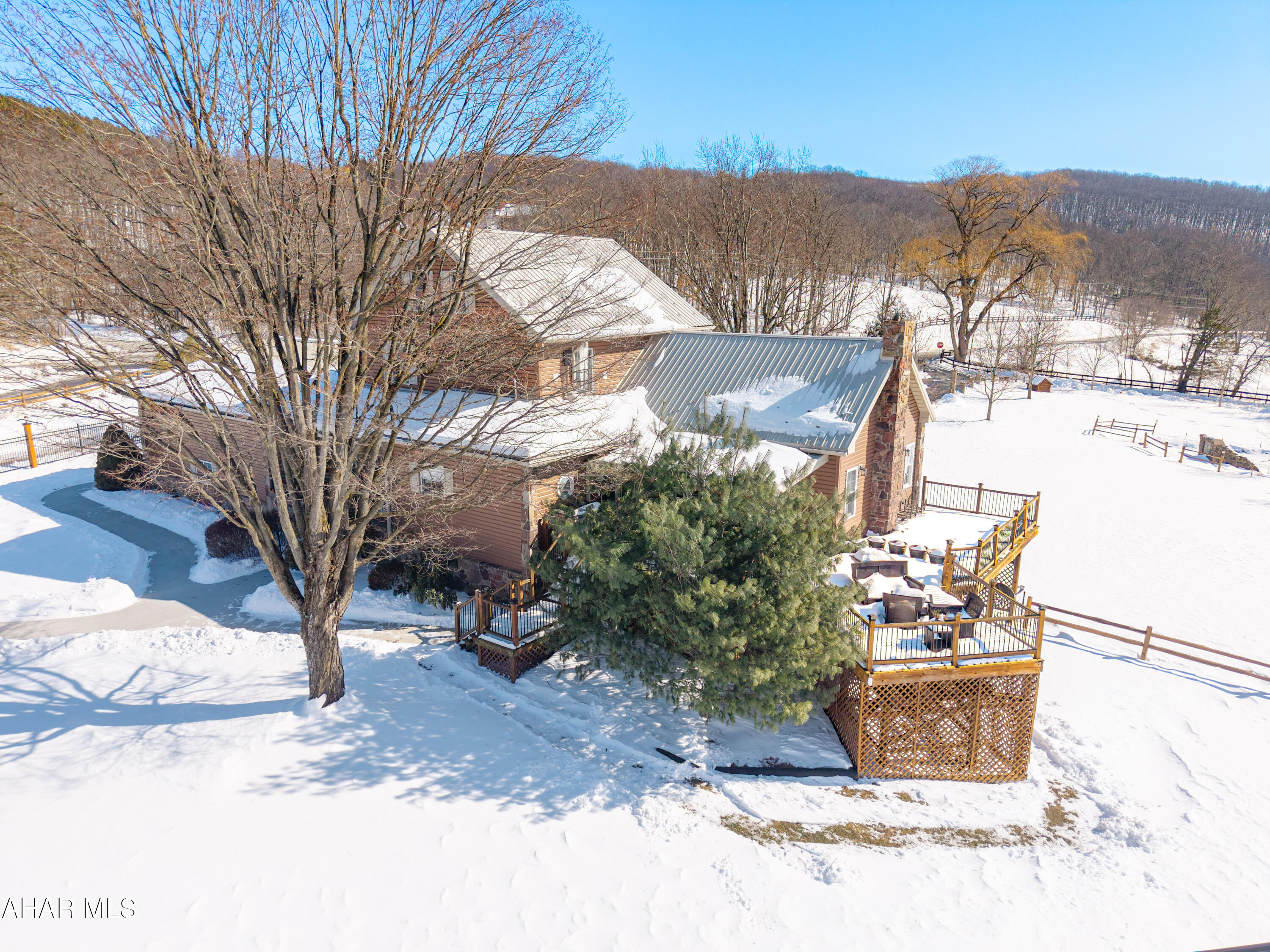 1409 Dunkard Hollow Road Alum Bank, PA 15521 - Photo 6 of 164