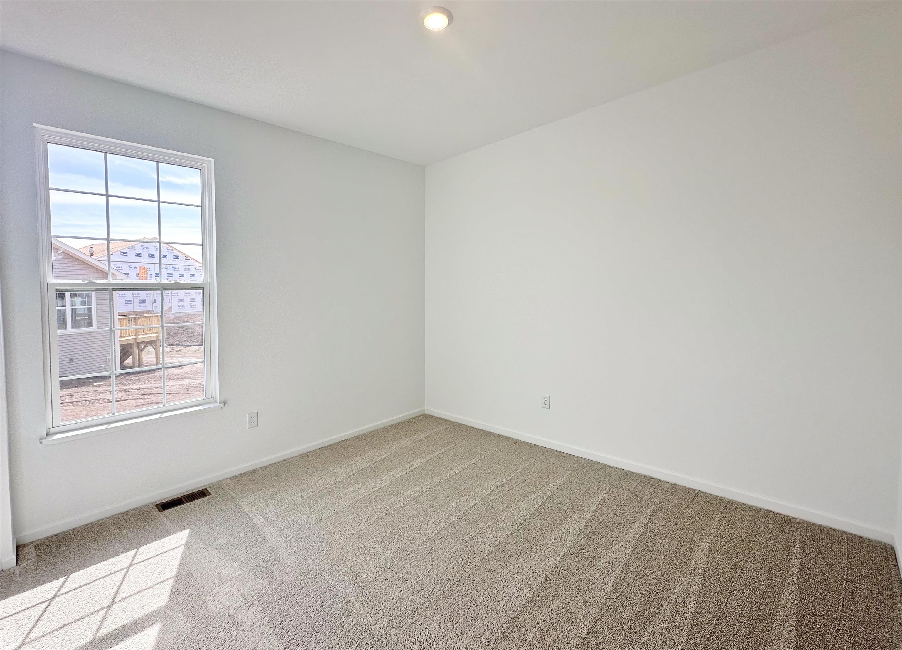 2813 Alpine, Unit 78 Stoughton, WI 53589 - Photo 14 of 34