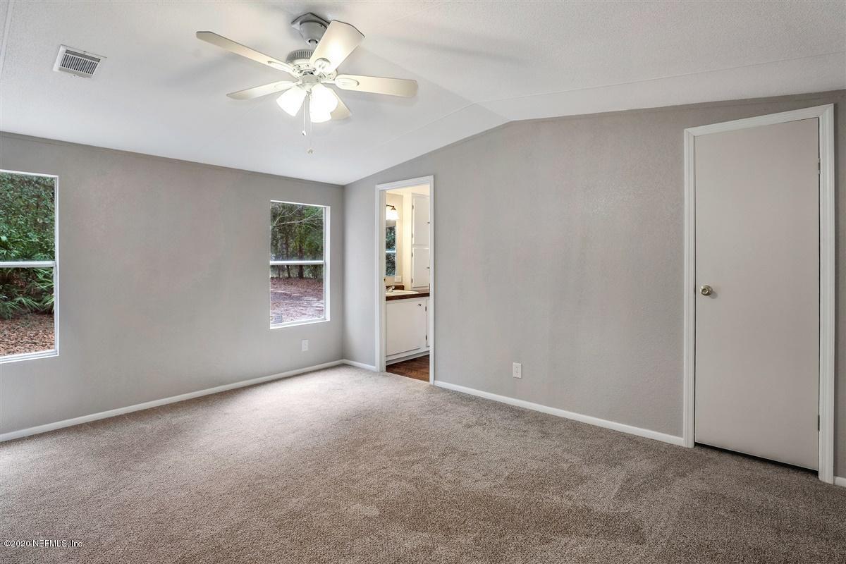 2610 Myrtle Loop Middleburg, FL 32068 - Photo 7 of 17 08-Master Bedroom