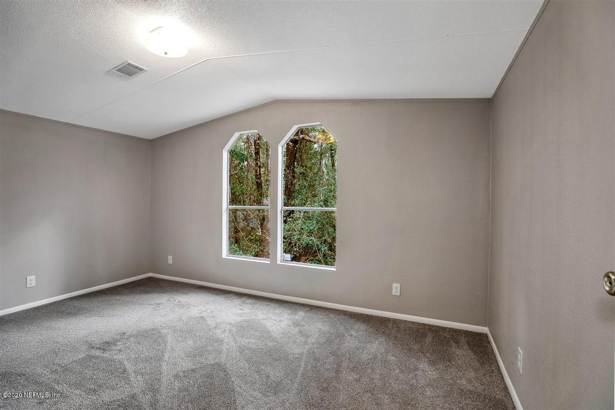 2610 Myrtle Loop Middleburg, FL 32068 - Photo 10 of 17 11-Bedroom
