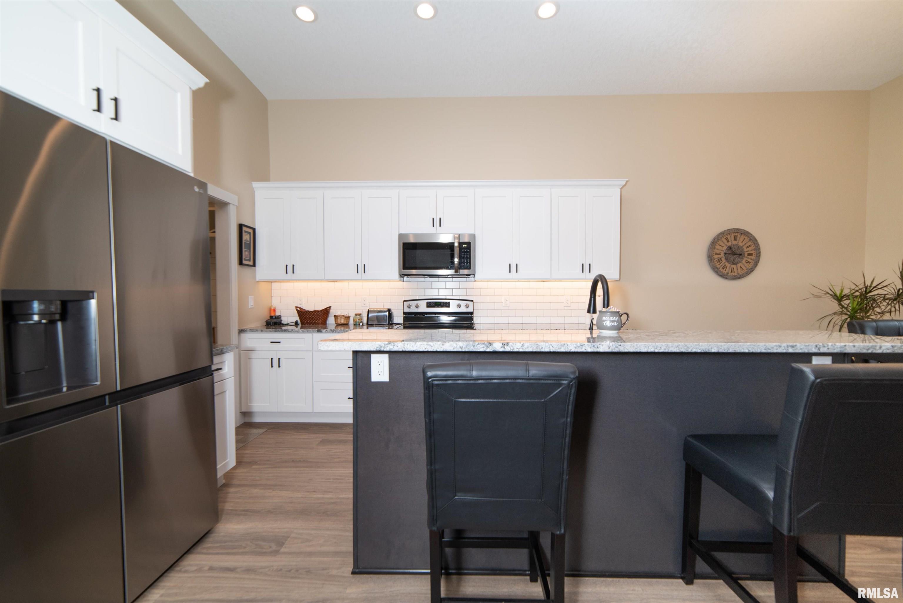 1324 L Springbrook Lane, Unit L DeWitt, IA 52742 - Photo 15 of 46 Gallery Image 15