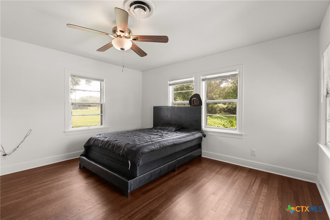 102 Elmo Street Florence, TX 76527 - Photo 11 of 32 2nd Bedroom