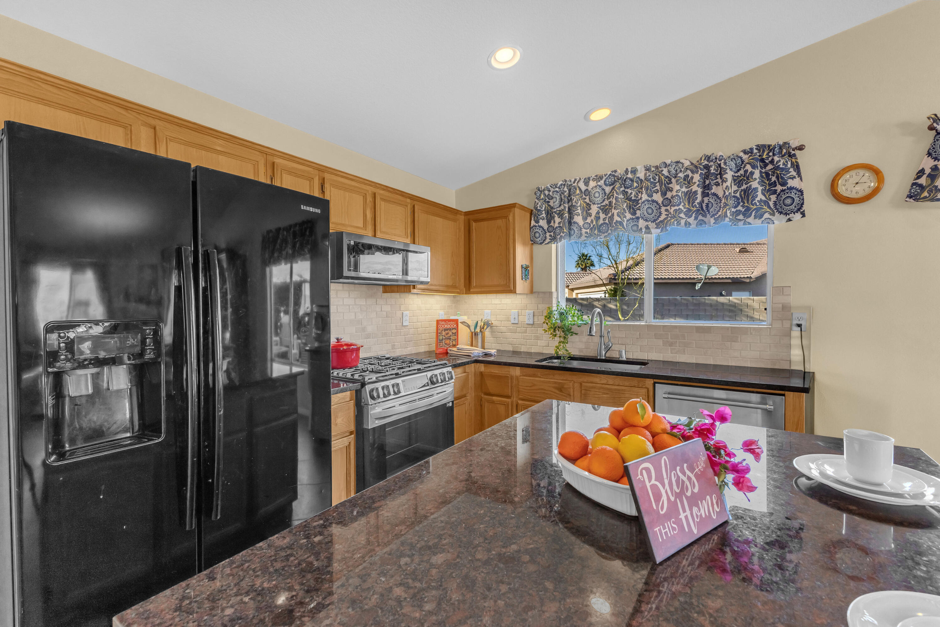 83480 Firecliff Court Indio, CA 92203 - Photo 2 of 61 IMG_7714