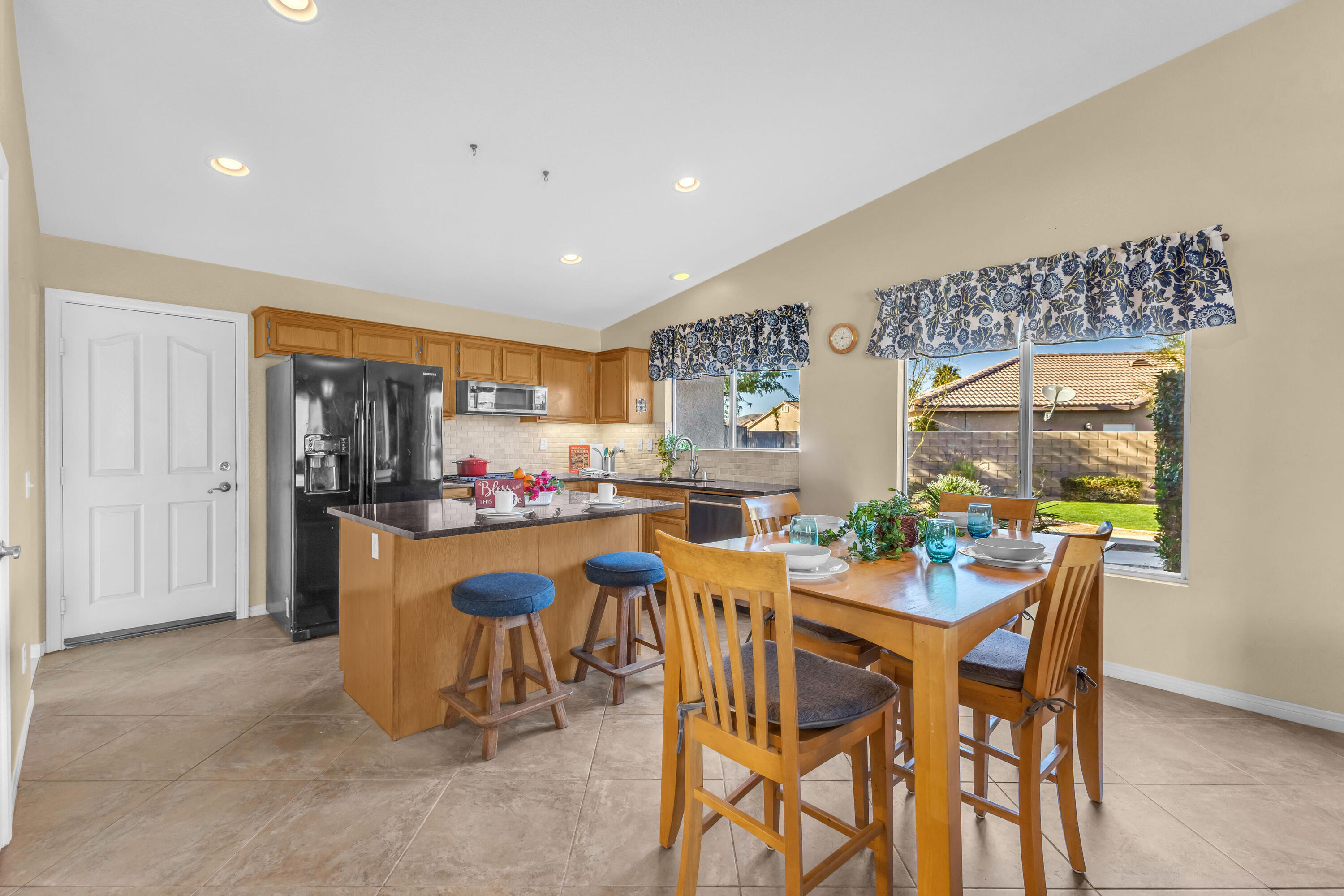 83480 Firecliff Court Indio, CA 92203 - Photo 26 of 61 IMG_7684