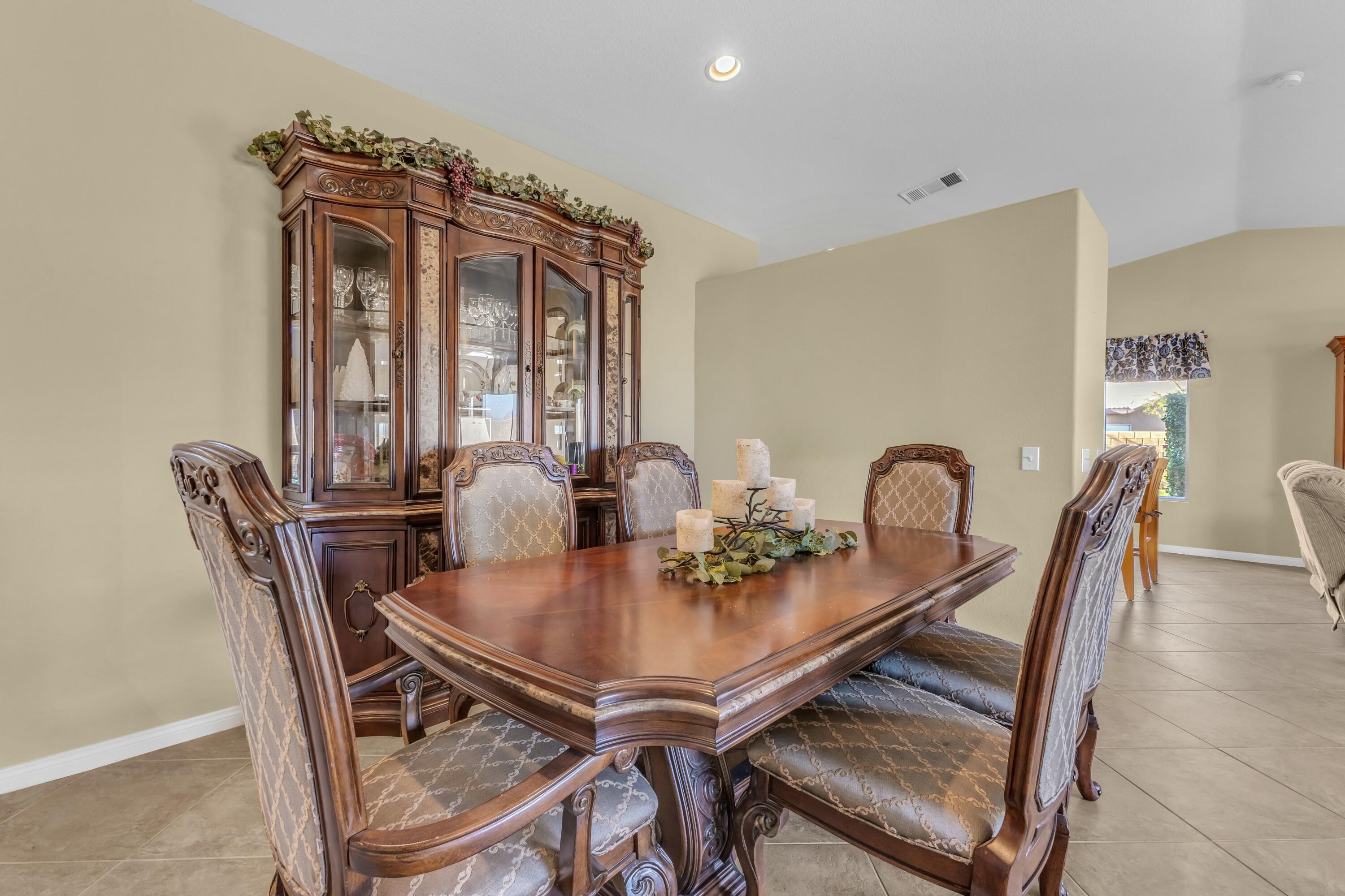 83480 Firecliff Court Indio, CA 92203 - Photo 4 of 61 tempImagenA7LaO