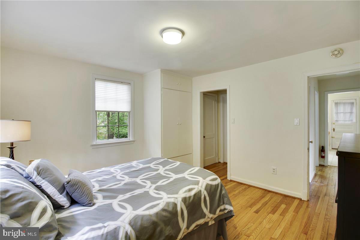 8410 Galveston Road Silver Spring, MD 20910 - Photo 24 of 33 Bedroom (Master)