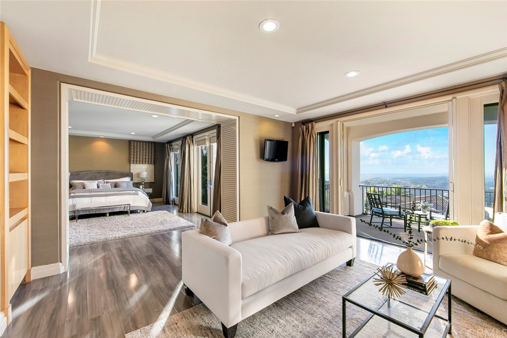 11 Vista Luci Newport Coast, CA 92657 - Photo 36 of 63 a living room with furniture and a large window