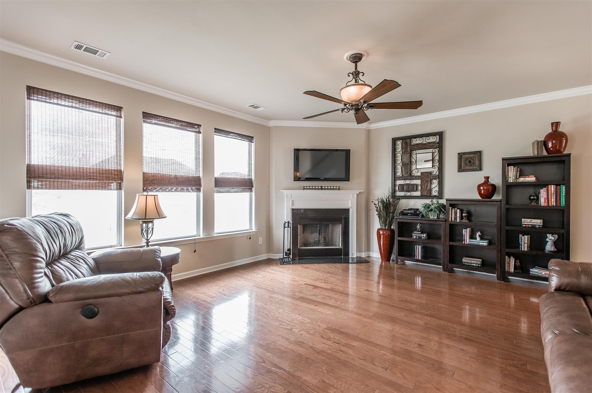 1008 Addington Road Hendersonville, TN 37075 - Photo 5 of 21 Gallery Image 5
