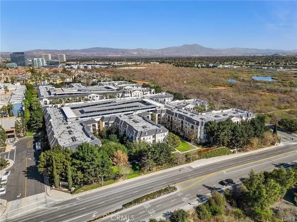 $3,000 | 3428 Watermarke Place, Irvine, CA 92612