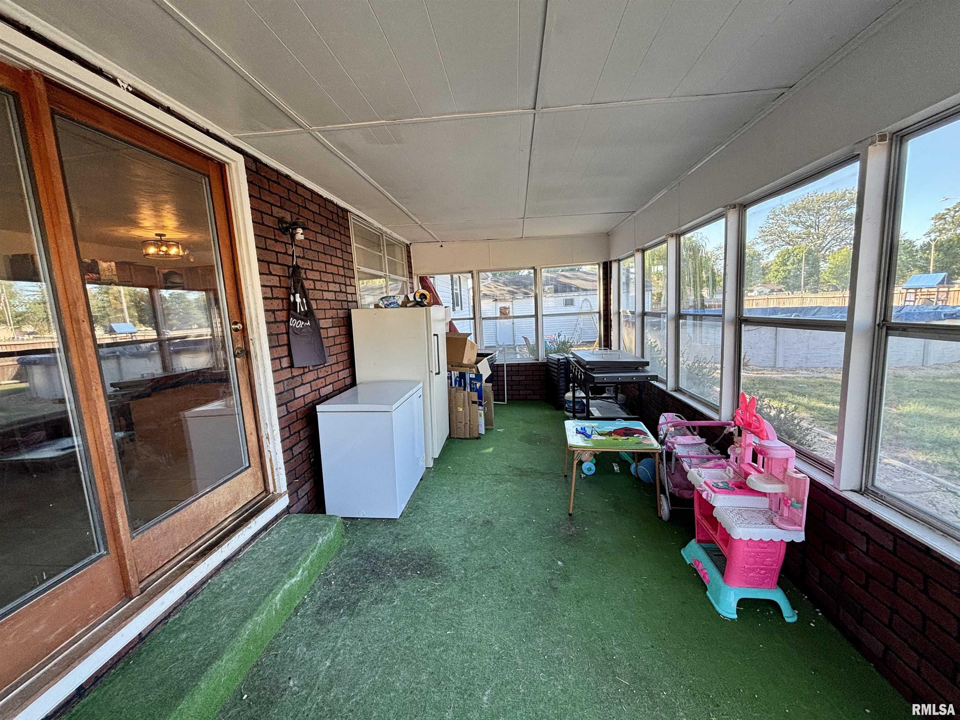 1012 West 4th Street Centralia, IL 62801 - Photo 18 of 20