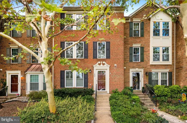 $939,900 | 1407 Argall Place, Alexandria, VA 22314