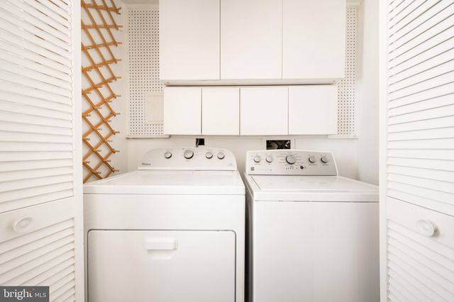 $939,900 | 1407 Argall Place, Alexandria, VA 22314