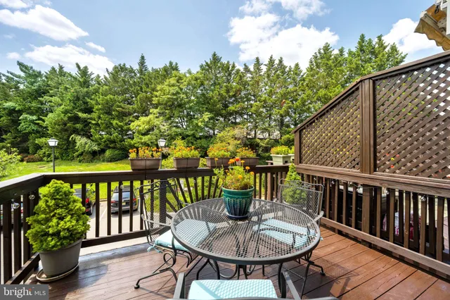 $939,900 | 1407 Argall Place, Alexandria, VA 22314