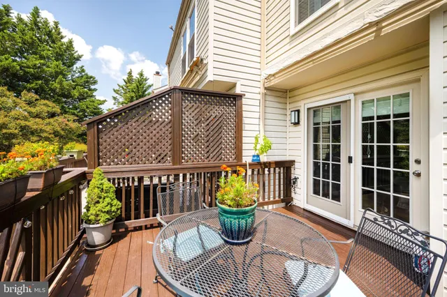 $939,900 | 1407 Argall Place, Alexandria, VA 22314