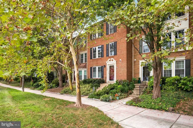 $939,900 | 1407 Argall Place, Alexandria, VA 22314